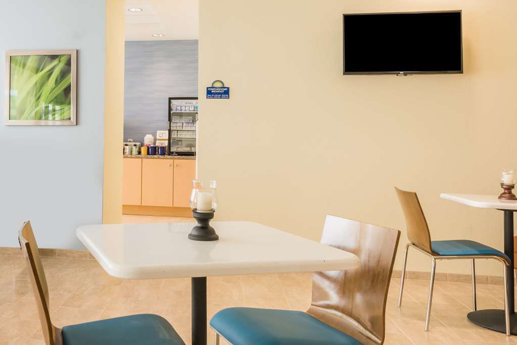Days Inn By Wyndham Cadiz Facilități foto